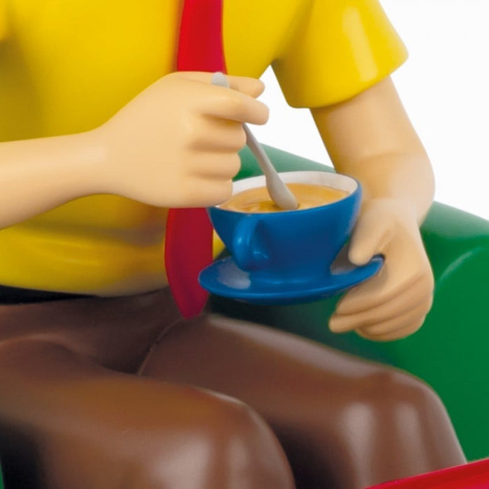 RESIN COLLECTIBLE: Tintin Drinking Tea with Snowy