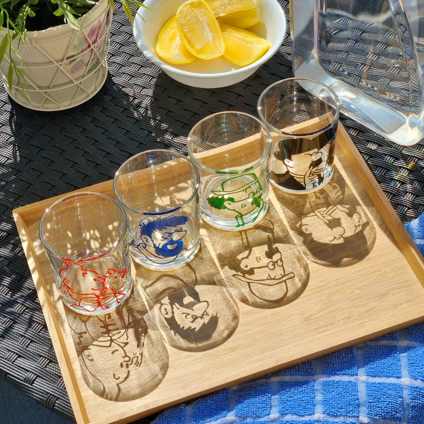 CROCKERY: Glass - Character set of 4